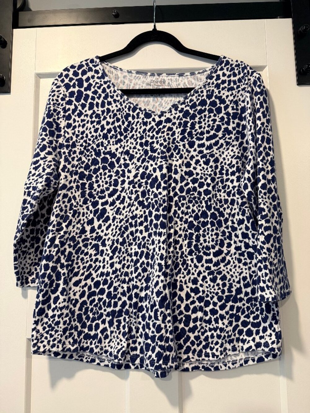 Chico's The Ultimate Tee Navy & White Abstract Print 3/4-Length Sleeves Size 3